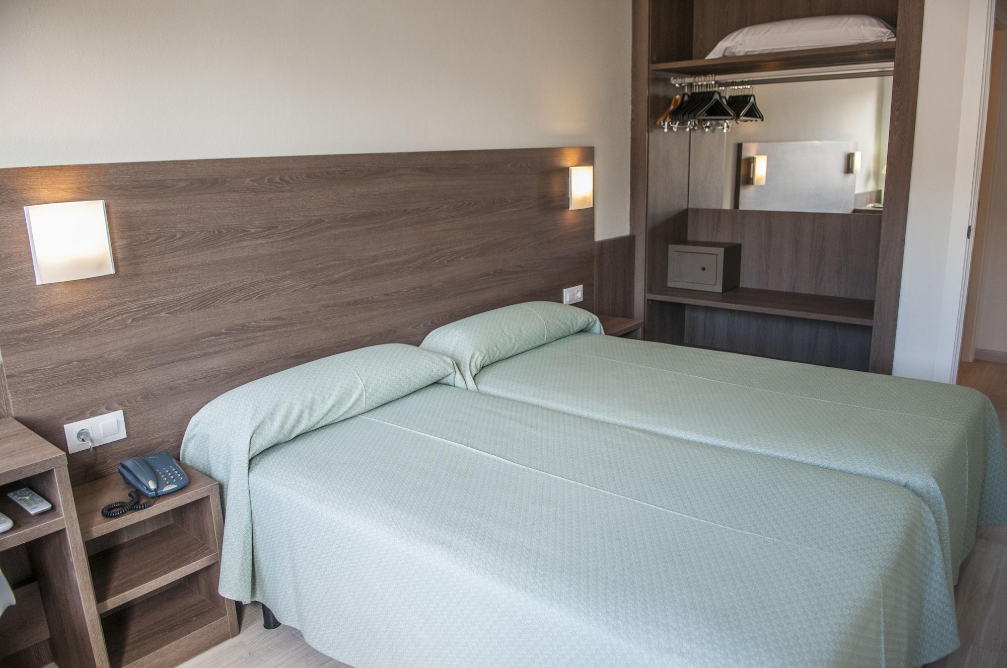 Hotel Loar פרריאס מראה חיצוני תמונה