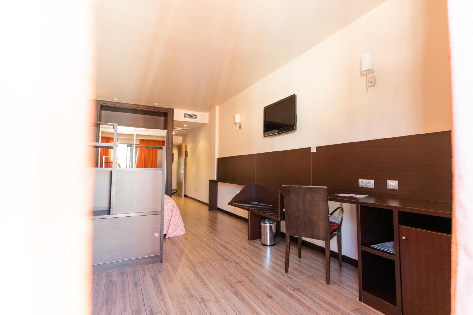 Hotel Loar פרריאס מראה חיצוני תמונה