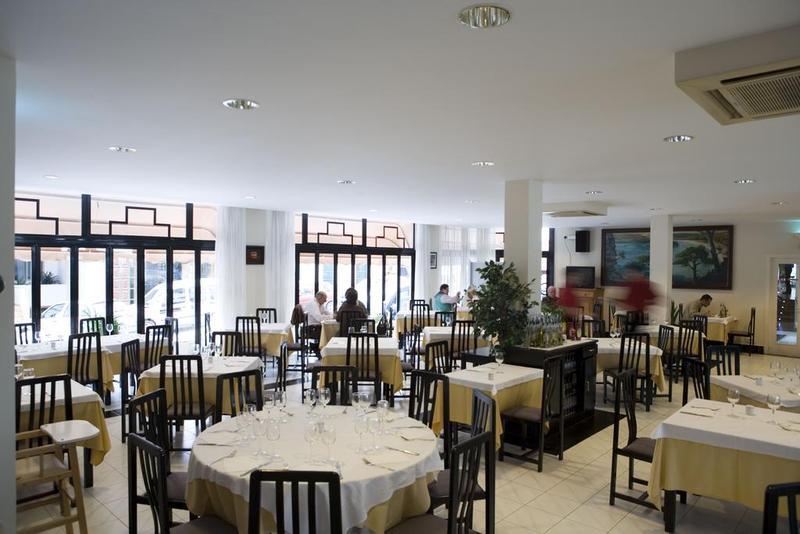 Hotel Loar פרריאס מראה חיצוני תמונה